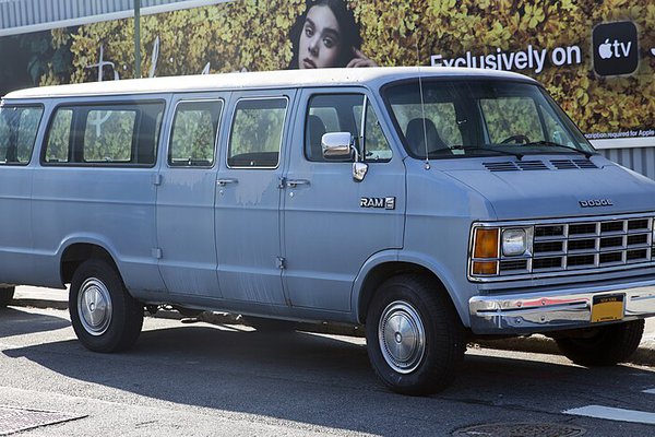 Dodge Ram-van