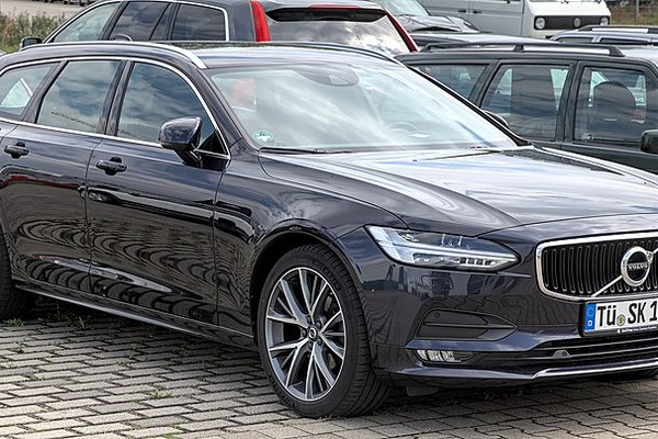 Volvo V90
